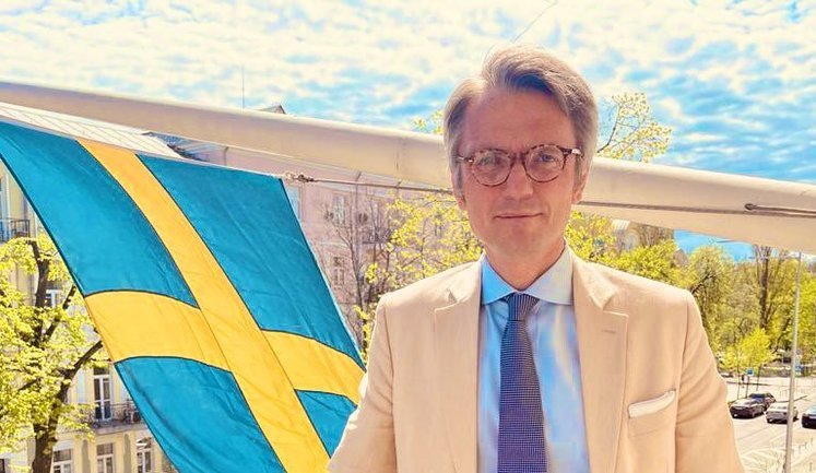 Посольство Швеции вернулось в Киев: Поддерживаем Украину и ее героических граждан. ФОТО
