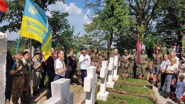 Меморіал воїнам УПА освятили на Львівщині 04