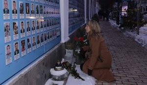Глава МИД Канады Жоли почтила в Киеве память погибших воинов. ФОТО
