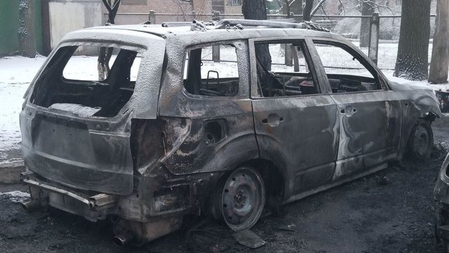 Депутату Ірпінської міськради Слюсаренку спалили автомобіль у Коцюбинському 01 Депутату Ірпінської міськради Слюсаренку спалили автомобіль у Коцюбинському 01