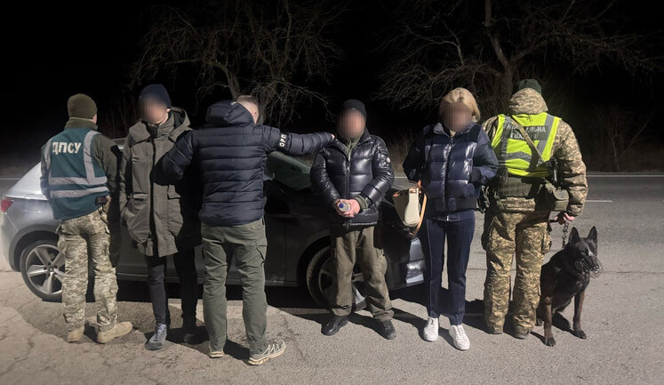 Притворился военным журналистом: задержан иностранец и его сообщница, которые хотели переправить киевлянина за $10 тыс. в Словакию, - ГПСУ. ВИДЕО+ФОТО