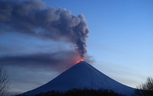 Močan potres pri Kamčatki sprožil opozorila pred cunamijem