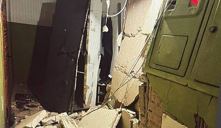 Вибух стався у квартирі багатоповерхівки у Києві: є загиблий та поранений. ФОТО (оновлено)