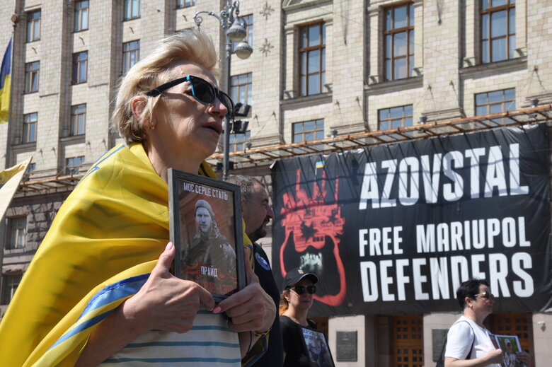 Anniversary of order to withdraw from Azovstal: march We are waiting for home of heroes of Mariupol took place in center of Kyiv 47