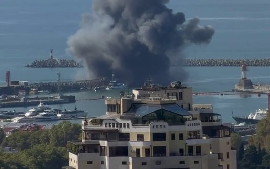 Вибухи пролунали у Сочі: під ударом порт. ВІДЕО+ФОТОрепортаж