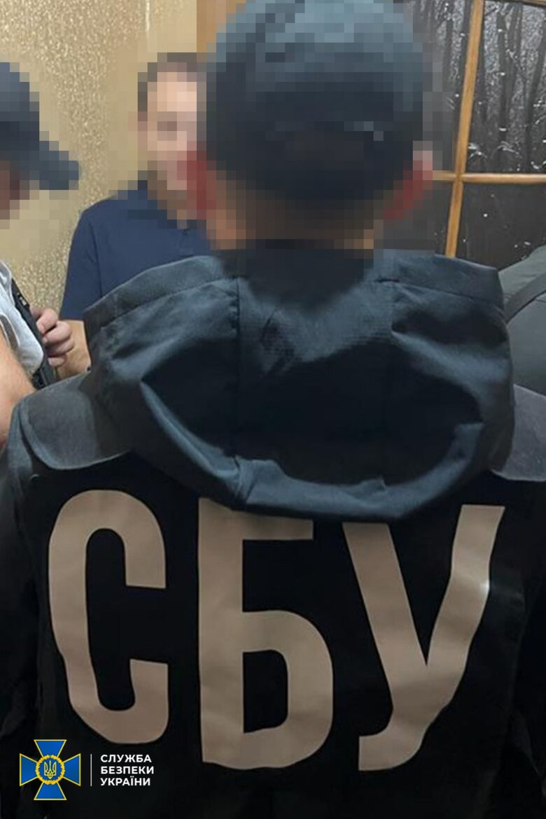 Ликвидированы еще 3 схемы для уклонистов, среди задержанных - должностное лицо военно-врачебной комиссии, - СБУ 02