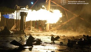 Enemy is attacking Zaporizhzhia: two people injured, high-rise building damaged, fires at industrial site and petrol station. PHOTOS