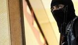 В Киеве рейдеры захватили автостоянку: "Они ходили с битами, палками и пистолетами. Милиция стояла и смотрела". ВИДЕО