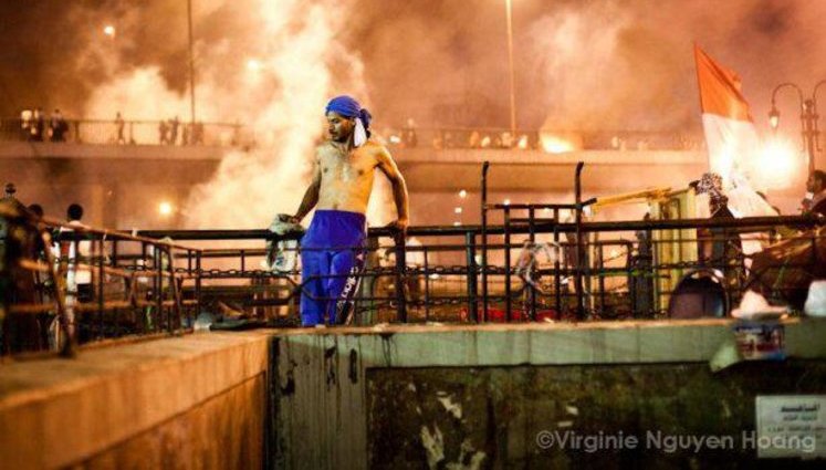 Война в Египте: протестующих расстреливают пулеметами с боевых вертолетов. ВИДЕО