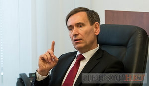 Представник президента в КС Веніславський заразився коронавірусом.
