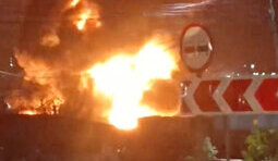 В Новороссийске прогремели взрывы и вспыхнул масштабный пожар на НПЗ 28 апреля