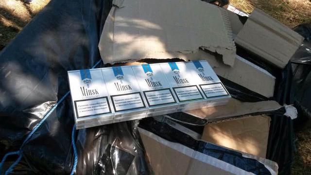 На Волині податківці виявили місце накопичення сигарет, призначених для незаконного перевезення в Польщу 03