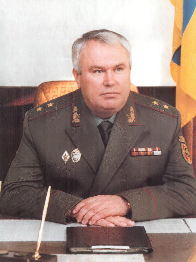 Перший командувач Нацгвардією України Олександр Чаповський: За 27 років жоден начальник Генштабу не впорався зі своїм завданням 01