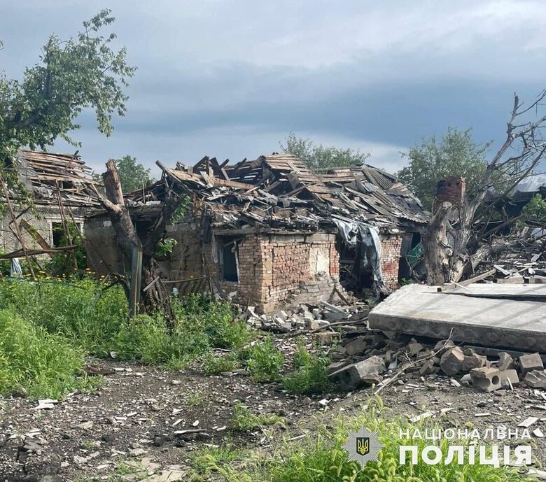 Последствия вражеских обстрелов Донетчины 05 Последствия вражеских обстрелов Донетчины 05