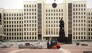 Лукашенко скасував провладний "супермітинг" у Мінську, в регіонах його бойкотували