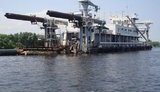 В Киеве подкапывают Южный мост: на дне реки вырывают 10-15 метровые мертвые ямы. ФОТОрепортаж
