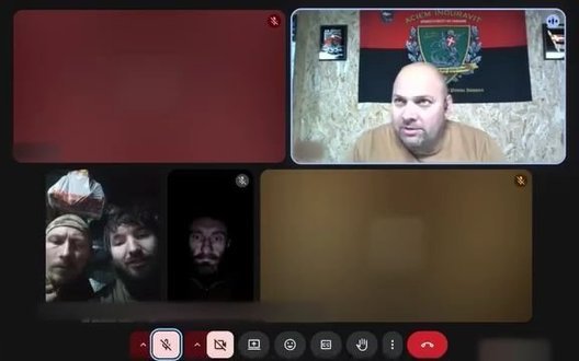 Новий комбриг 14-ї ОМБр Максімов поговорив із бійцями, які залишилися на позиціях без води та харчів. ВIДЕО