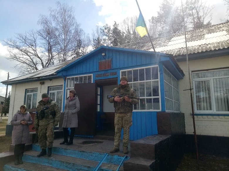 Украинские пограничники возобновили охрану госграницы на участке Днепровское-Горск-Неданчичи на Черниговщине 03
