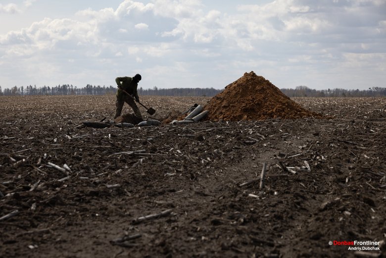Ukrainian sappers destroy Russian unexploded ordnance in Kyiv region 08