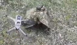 росіянин застрелився на полі бою