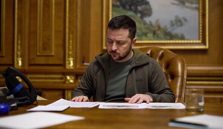 Зеленский подписал закон о ликвидации Окружного админсуда Киева