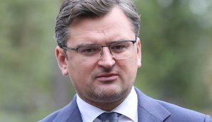 Україна готова обговорювати компенсації у разі запуску "Північного потоку-2", - Кулеба