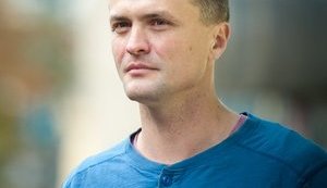 Фактически уничтожая военные подразделения добровольцев, Украина теряет лучшие боевые единицы своей армии, - Игорь Луценко