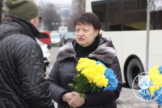 С воином Азова Марком Гудзовским простились в Днепре 04