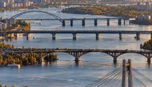 мости через Дніпро