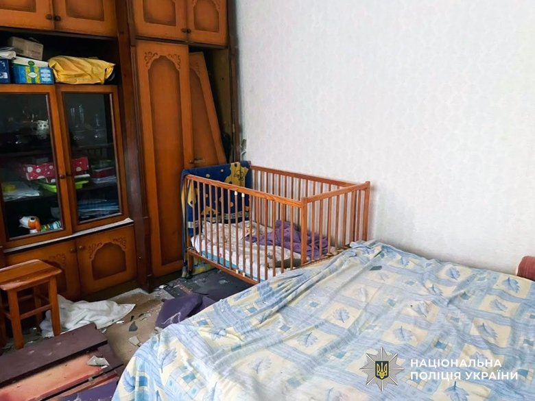 Заряд від РПГ у дитячому ліжку
