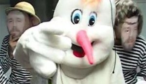 Скандальный рэпер Noize MC записал матерную "ответку" на песню Шнура про Химкинский лес. ВИДЕО.