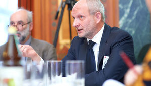 Евросоюз обеспокоен отсутствием в проекте госбюджета средств на энергоэффективность , – посол
