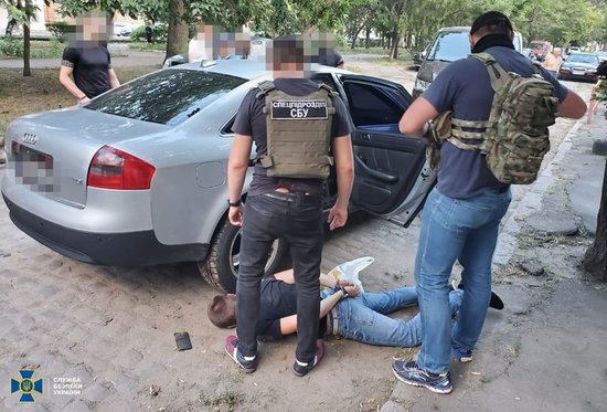СБУ затримала в Одесі банду Лоту Гулі під час спроби викрадення людини 04