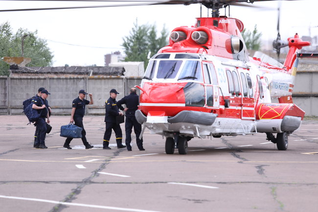 244 households remain flooded in western Ukraine regions 01