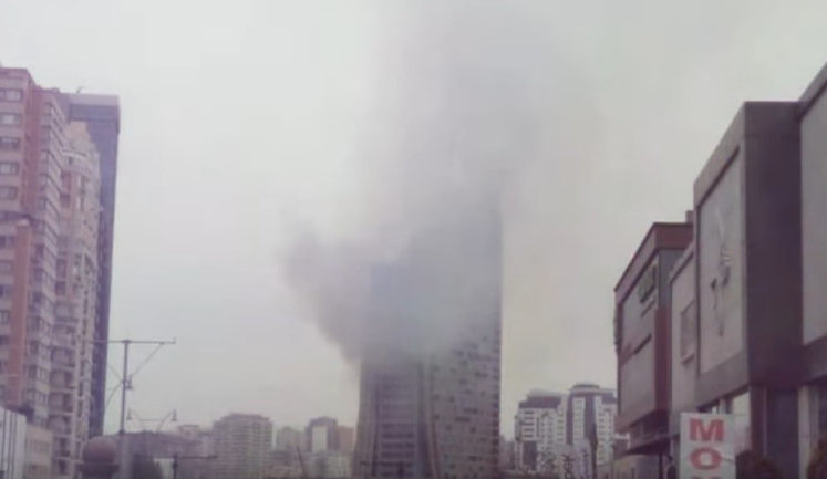 Trump Tower горить у Баку. ВIДЕО