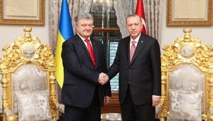 Порошенко з Ердоганом проговорили понад годину: зустріч президентів завершилася в Стамбулі