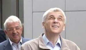 Власть хочет опять отправить экс-министра обороны правительства Тимошенко за решетку. ВИДЕО