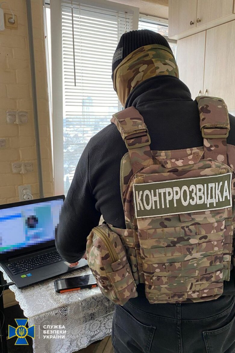 СБУ затримала двох коригувальників РФ у Києві