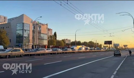 Удар по Северному мосту: Киев сковали заторы