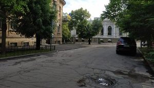 Подозреваемый по делу об убийстве Гандзюк Мангер в больнице, активисты заявляют о попытке спрятаться от суда. ВИДЕО+ФОТО