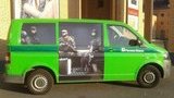 Днепропетровских инкассаторов охраняет "нарисованный спецназ". ФОТО