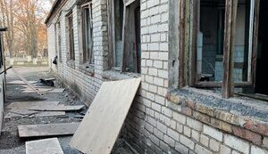 Day in Kherson region: one dead and four wounded, damaged houses, and emergency vehicles. PHOTOS