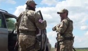 "У хлопців по 8 років досвіду війни, а військова тактика Кремля не змінилася", - бійці "Грузинського легіону" підписали контракти з українською армією. ВИДЕО