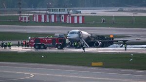Пожар в Superjet-100 в