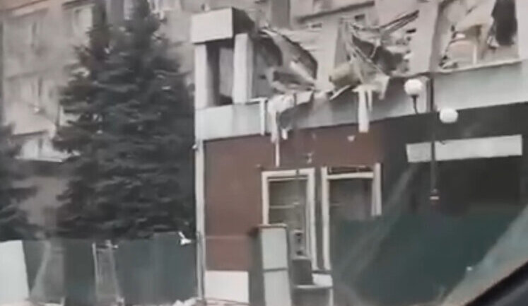 Будівлю "МГБ ДНР" атаковано в окупованому Донецьку. ВIДЕО