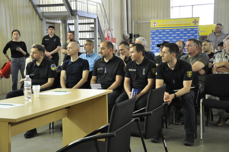 Технику для разминирования презентовали в Киевской области 24