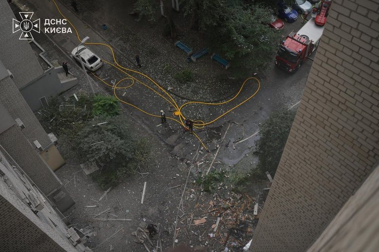Since last night, Kyiv has been attacked by strike UAVs.