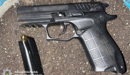 Мужчина устроил стрельбу в Киеве