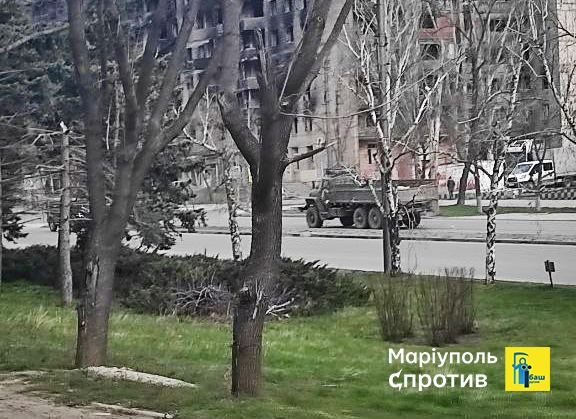 В оккупированном Мариуполе замечены очередные перемещения тяжелой техники, - Андрющенко 05