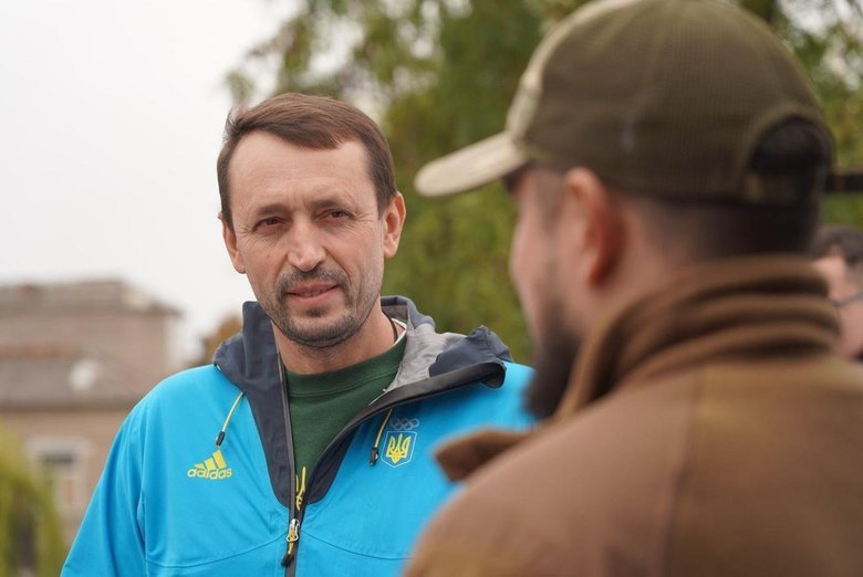 Фонд Надія передав обладнання евакуаційній місії Параволан